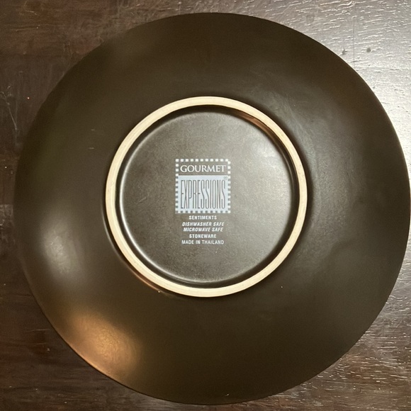 Gourmet Expressions Stoneware Plates - Picture 2 of 6